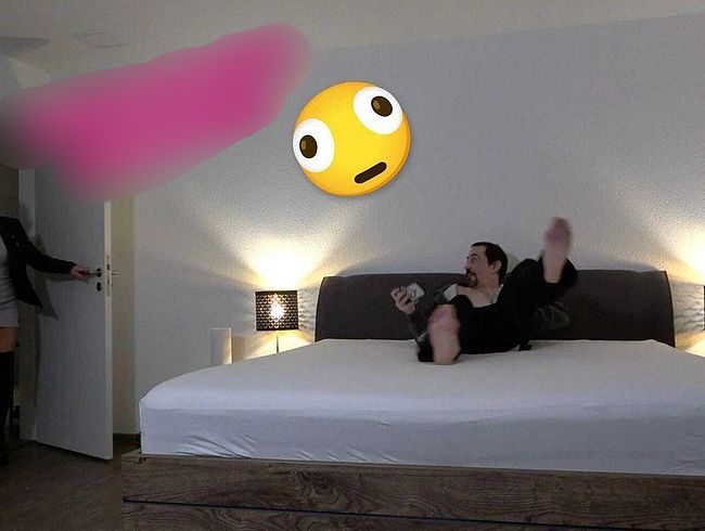 wi**ser in MEINEM BETT erwischt! Neue WG Mitbewohner Erwischt!!!